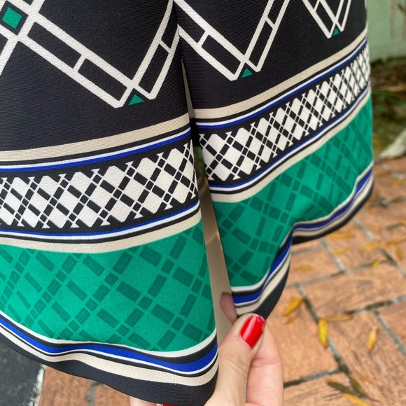 White House Black Market Black White Green Dress - Picture 8 of 12